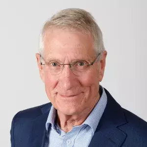 Dr Gordan Clark